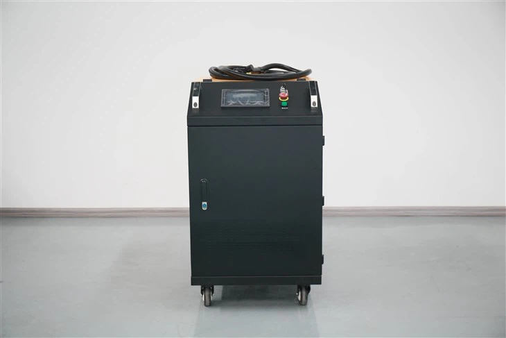 MRJ-FL-C200B 200W Pulsed Laser Cleaning Machine For Copper Rust Removal